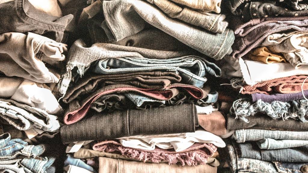 Cash For Clothes Leyland