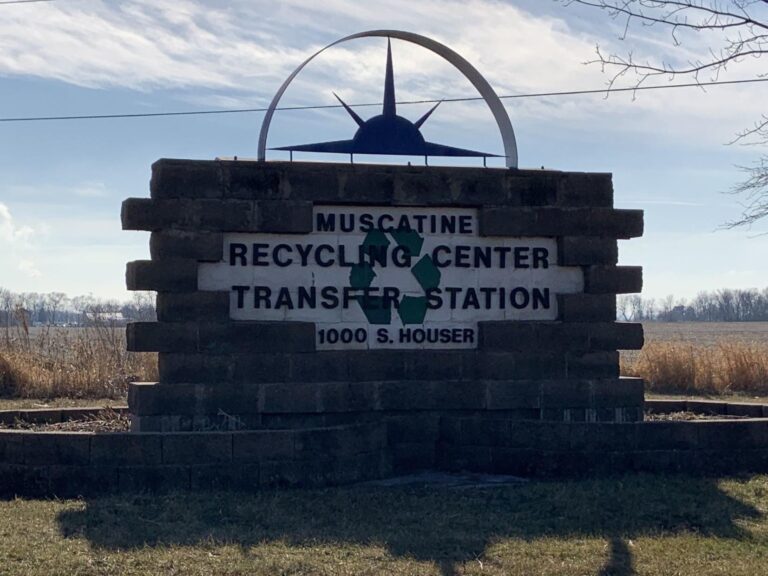 Muscatine County Recycling Center And Transfer Station